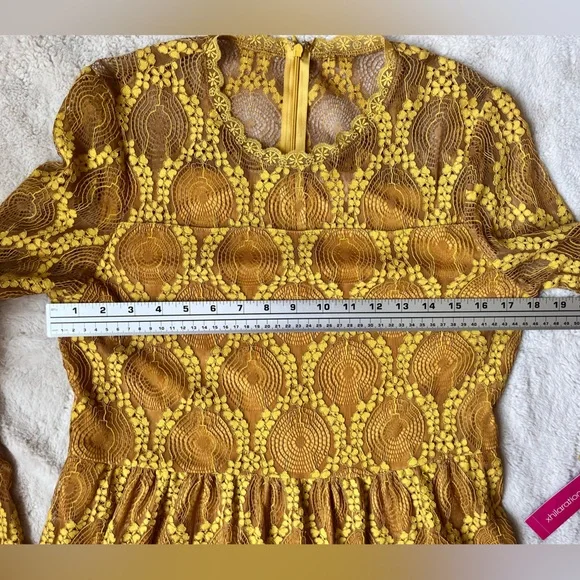 NWT Xhilaration Yellow Gold Lace Dress Women Size Medium - Picture 7 of 9
